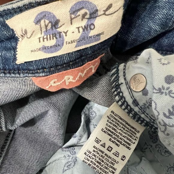 We The Free / Free People sz 32 raw hem high rise jeans - Picture 8 of 12